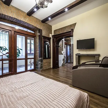 Vip Castle Apartmens Apartmán Lvov